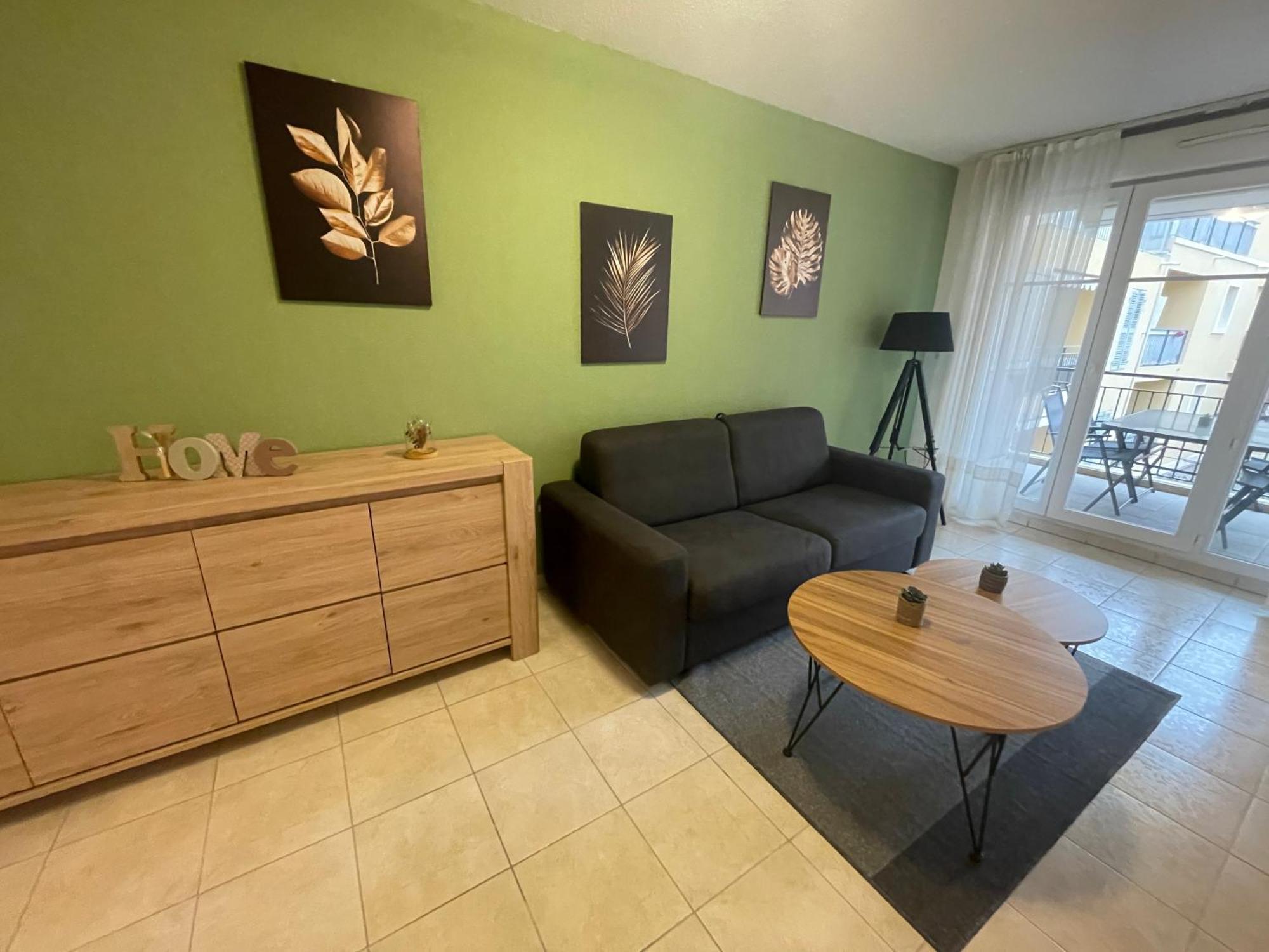 Royal Plazza, Beau T2 Centre Ville, Parking Menton Eksteriør billede