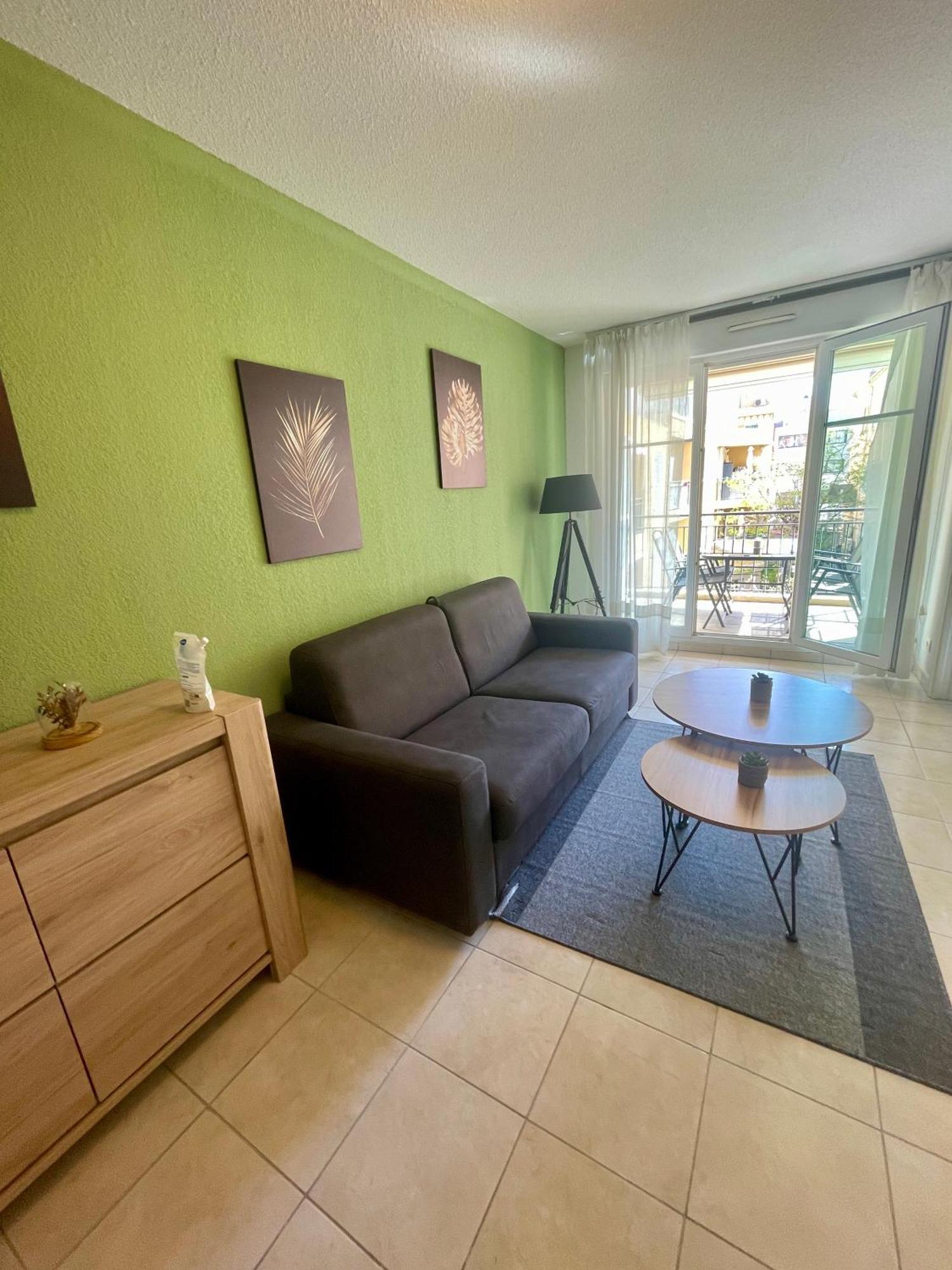 Royal Plazza, Beau T2 Centre Ville, Parking Menton Eksteriør billede